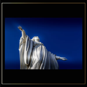 Statue blanche