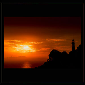 Phare au couchant